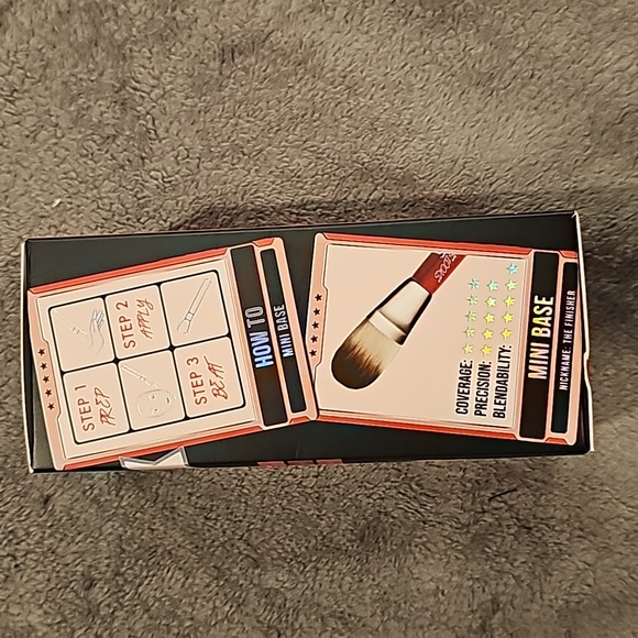 Flirtatious Looks Cosmetics - The Perfect Duel Quick Beat & Mini Base Set - Picture 2 of 5